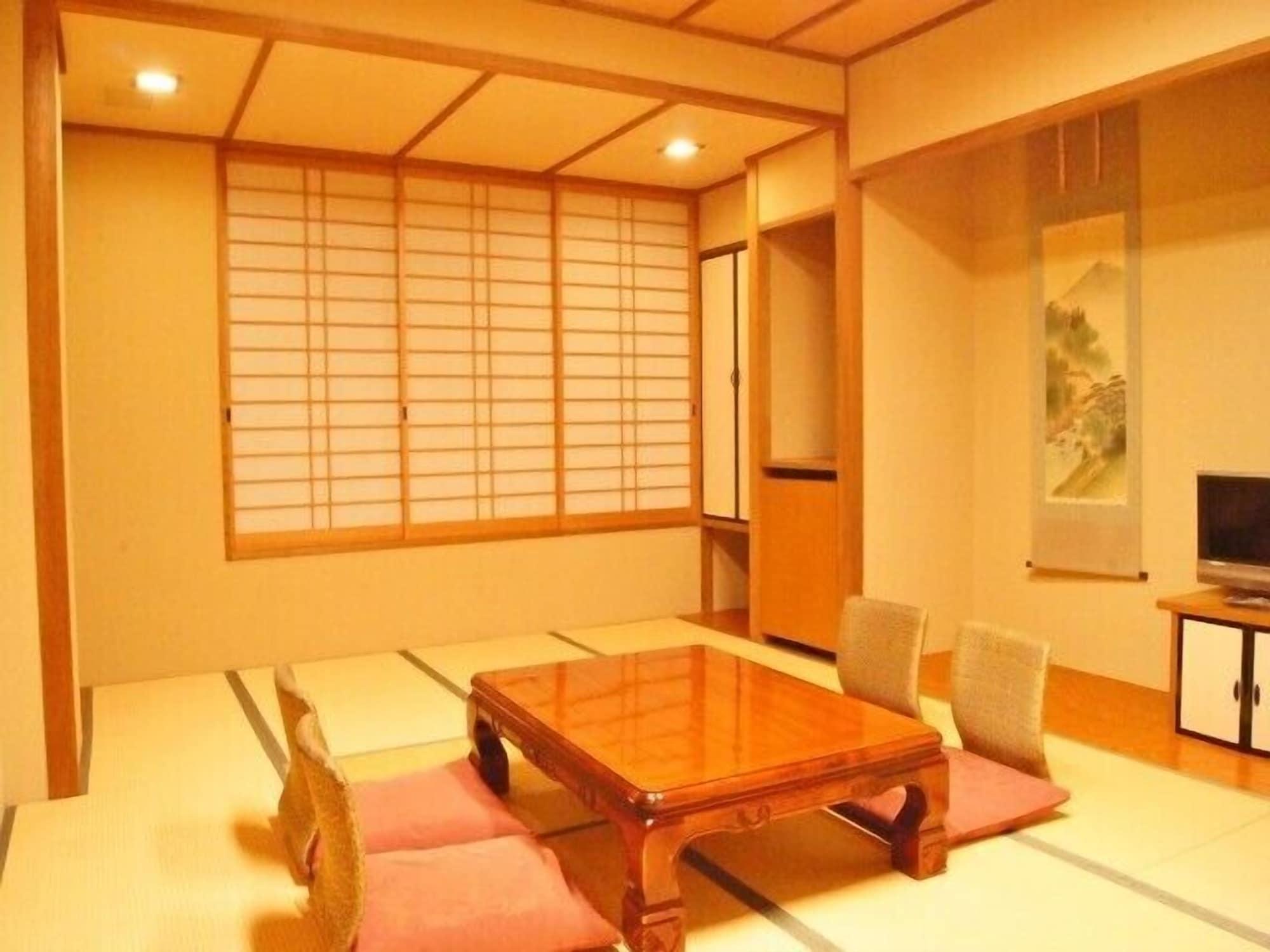 Sarusawaike Yoshidaya Nara Exterior foto